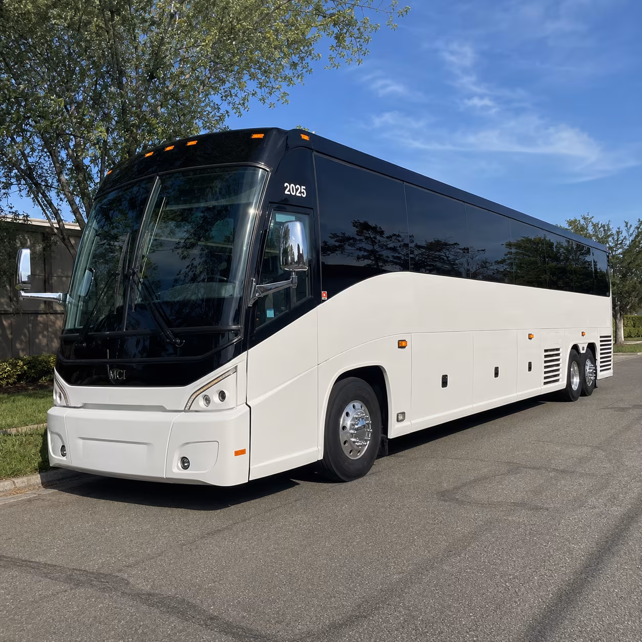 airport shuttle buses for hotels and accommodations near bowie