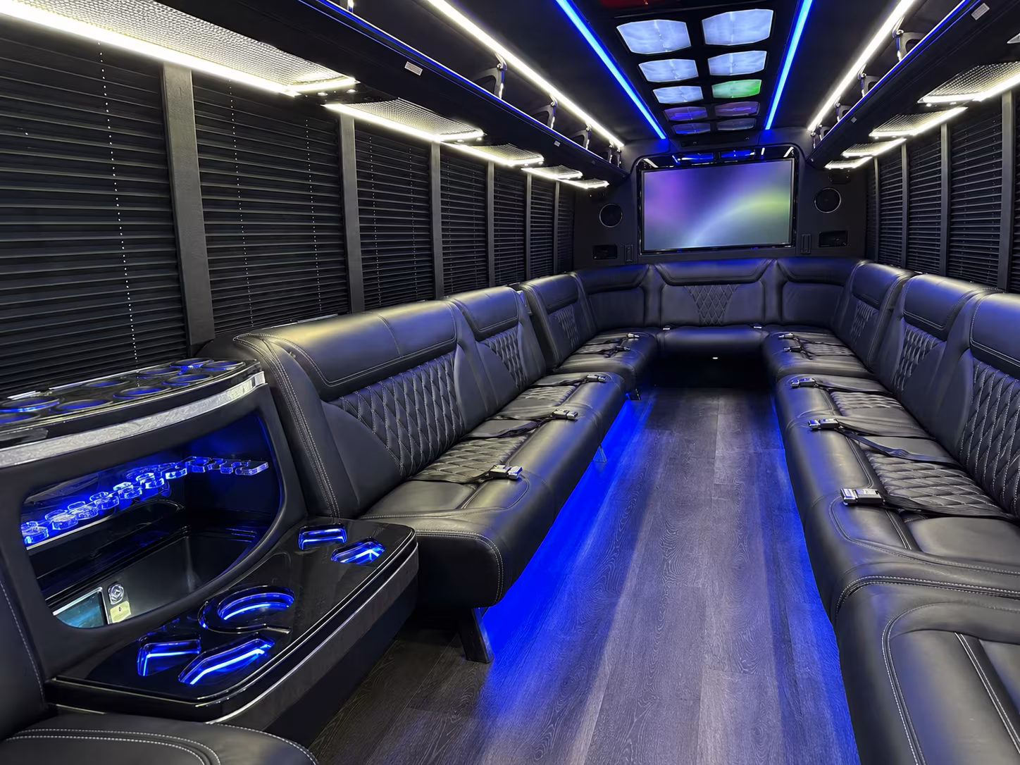bowie 20 passenger party bus inside