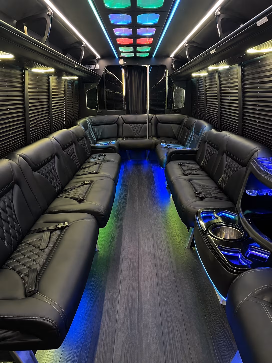 bowie 20 passenger party bus interior
