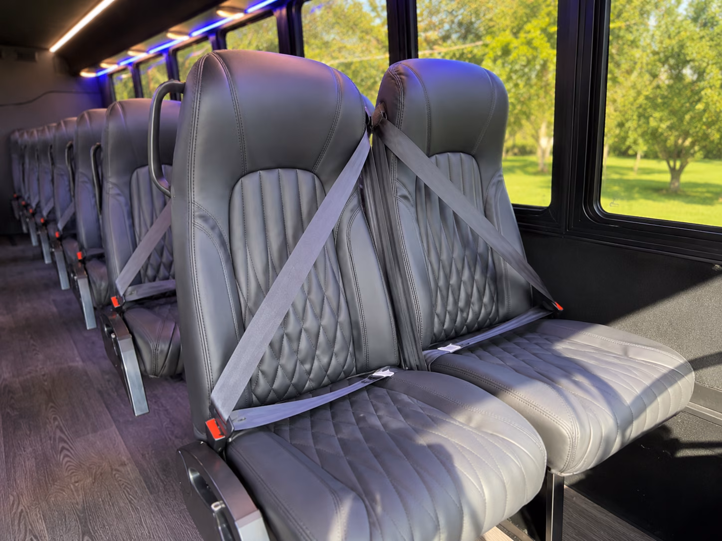 charter buses for bowie wedding ceremonies and receptions