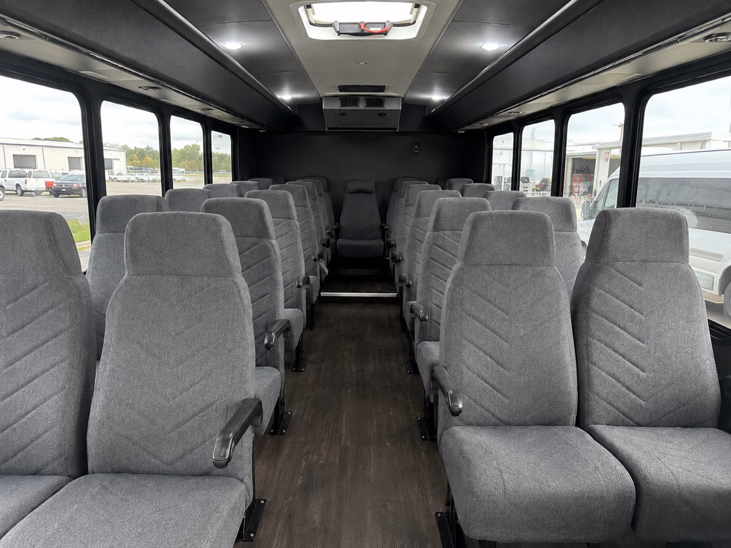 charter buses to washington commanders games at northwest stadium