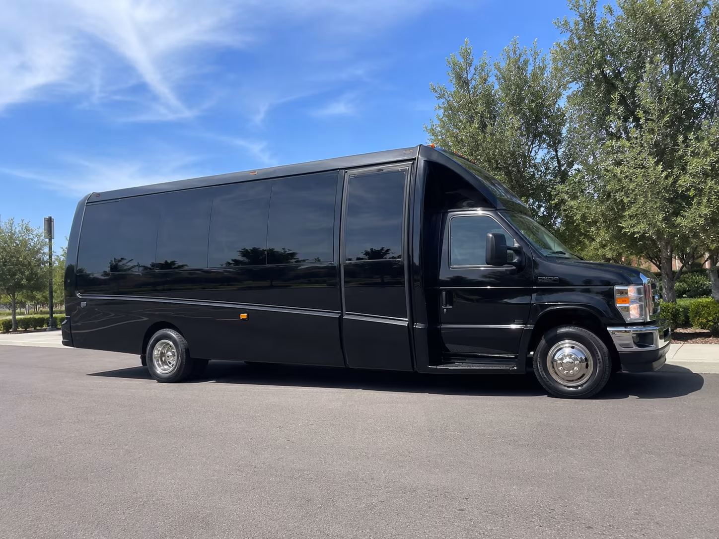 concert shuttle buses to cfg bank arena in baltimore