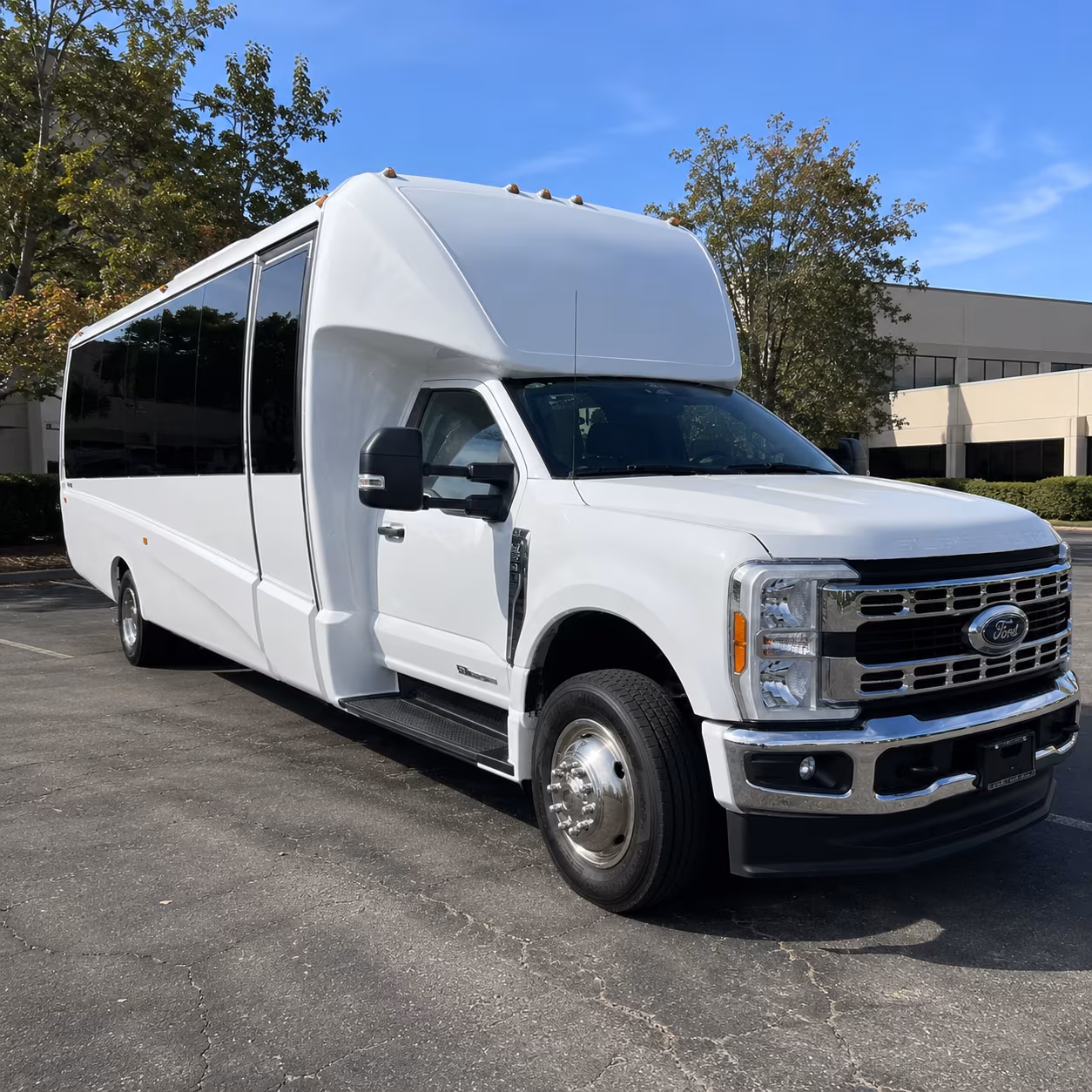 employee shuttle buses for bowie s corporate campuses and office parks
