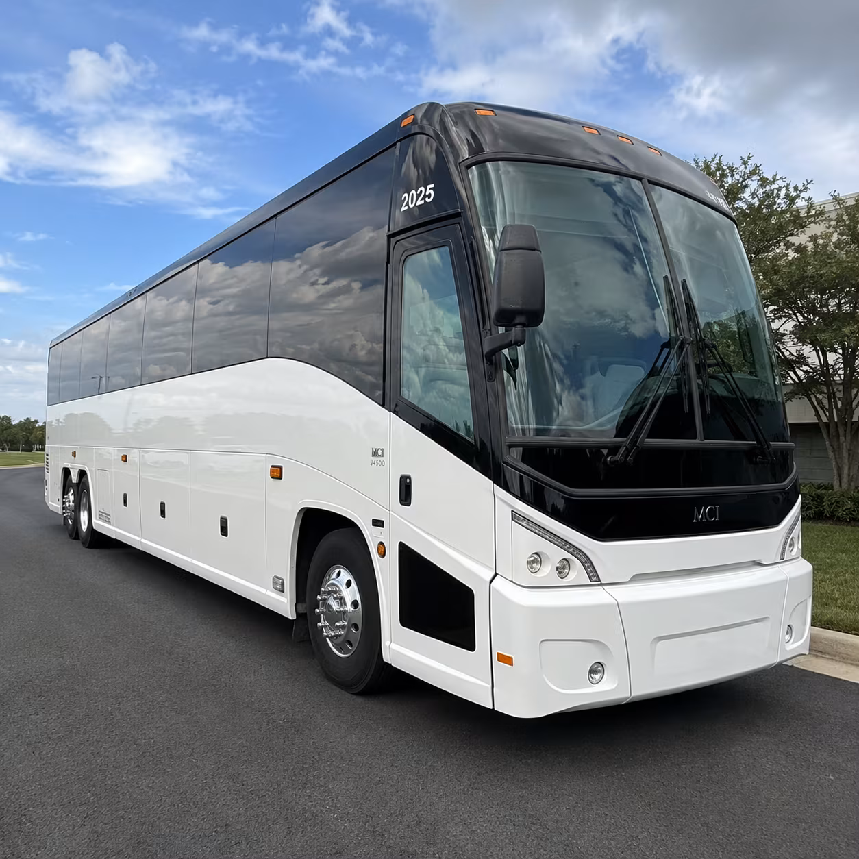 employee shuttle buses to washington d c metro connections from bowie