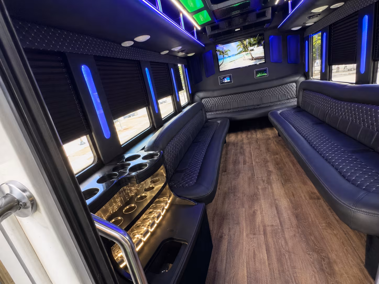 party buses for bachelorette and birthday groups in bowie