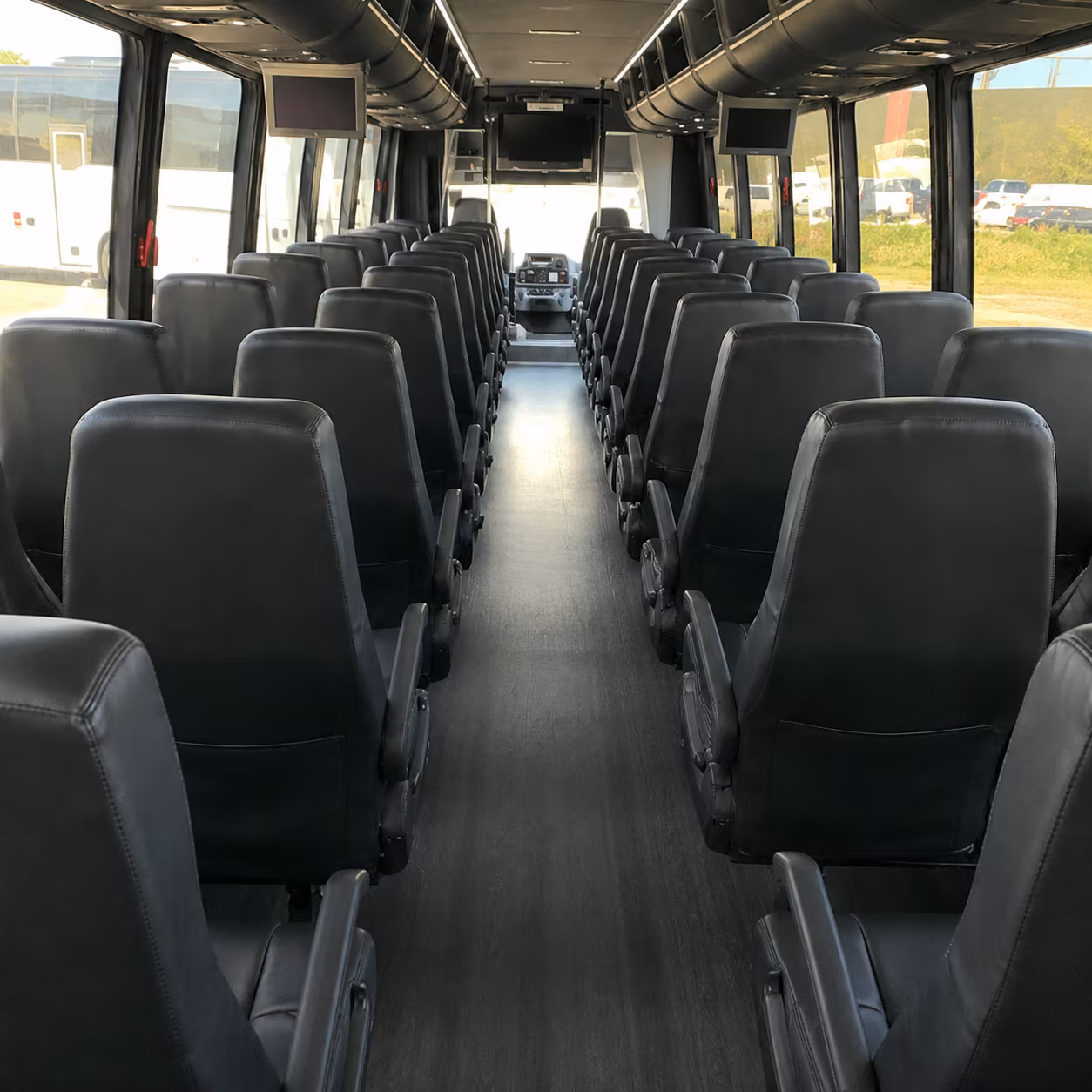 sprinter vans and minibuses for small bowie wedding parties